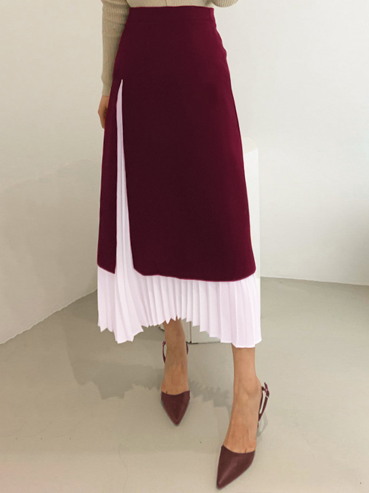 Crown Elara™ | Two Tone Pleated Skirt