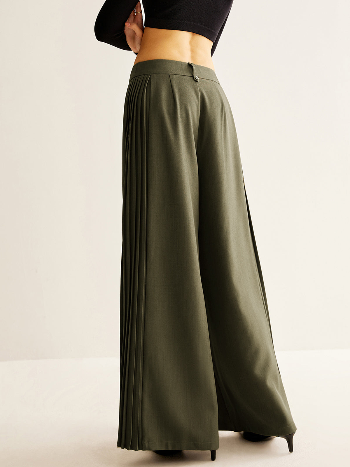 Crown Elara™ | Side Pleated Wide-Leg Trousers