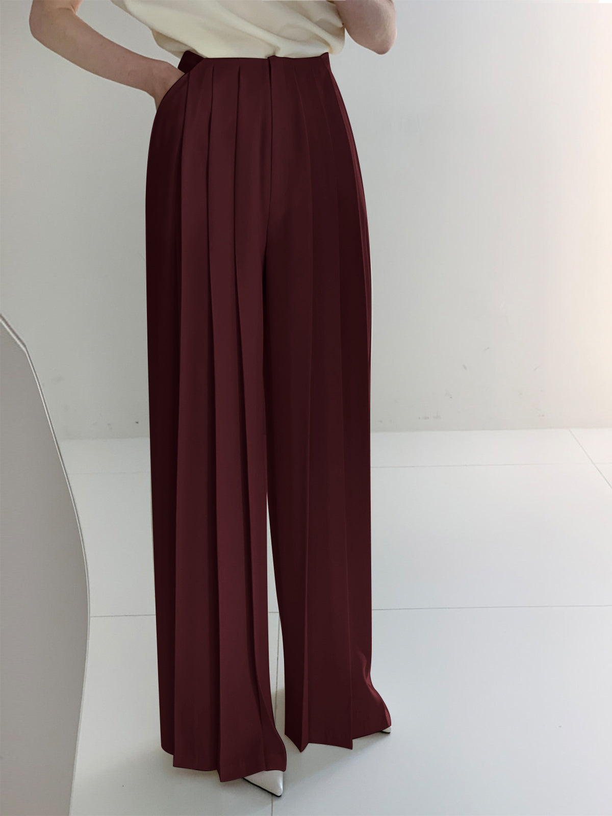 Crown Elara™ | Pleated High Waist Trousers