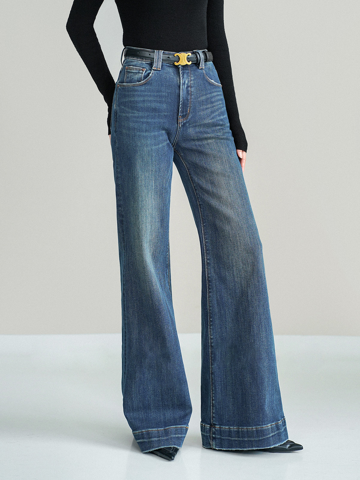 Crown Elara™ | Mid-Waist Bootcut Denim Jeans
