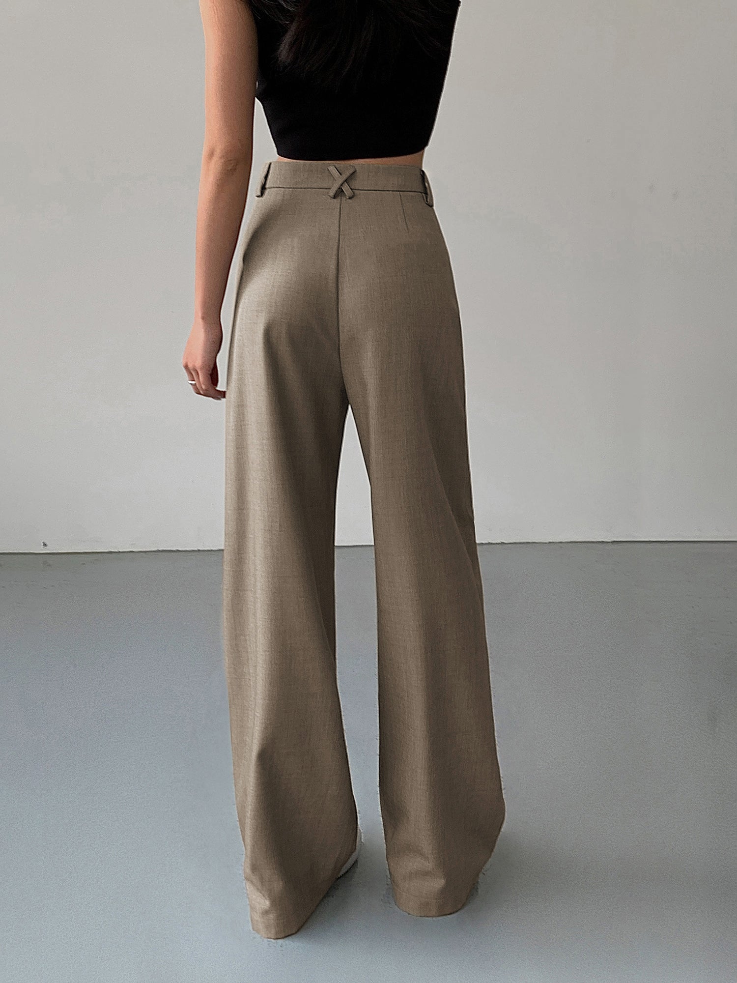 Crown Elara™ | Pleated Wide Leg Trousers