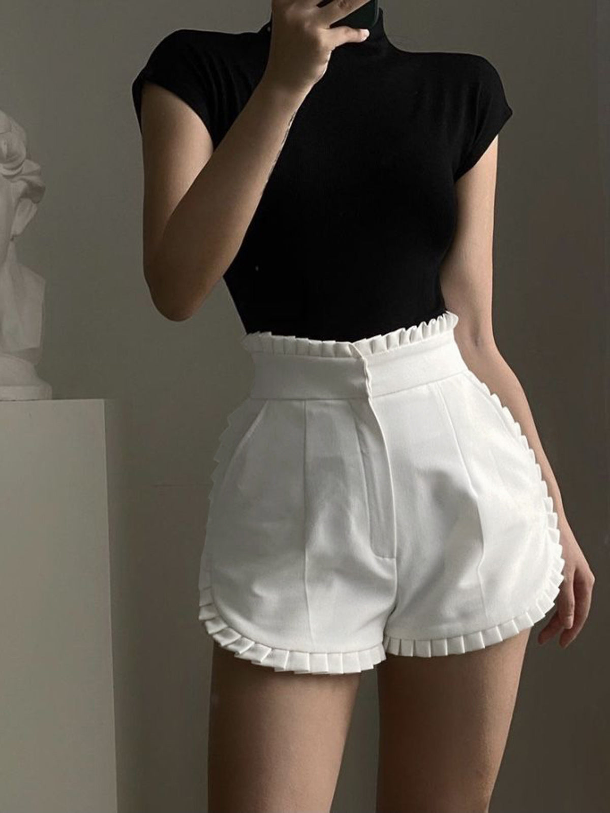 Crown Elara™ | Pleated Trim Shorts