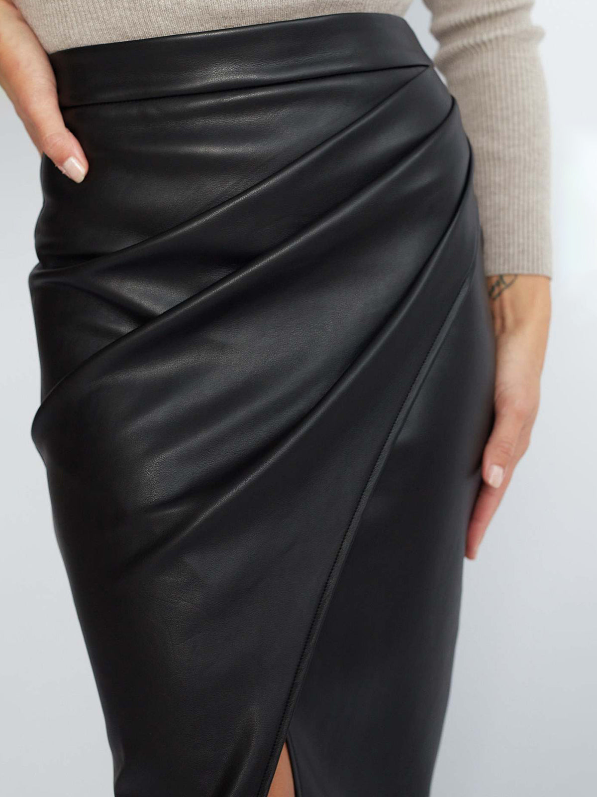 Crown Elara™ | Pleated Split Skirt
