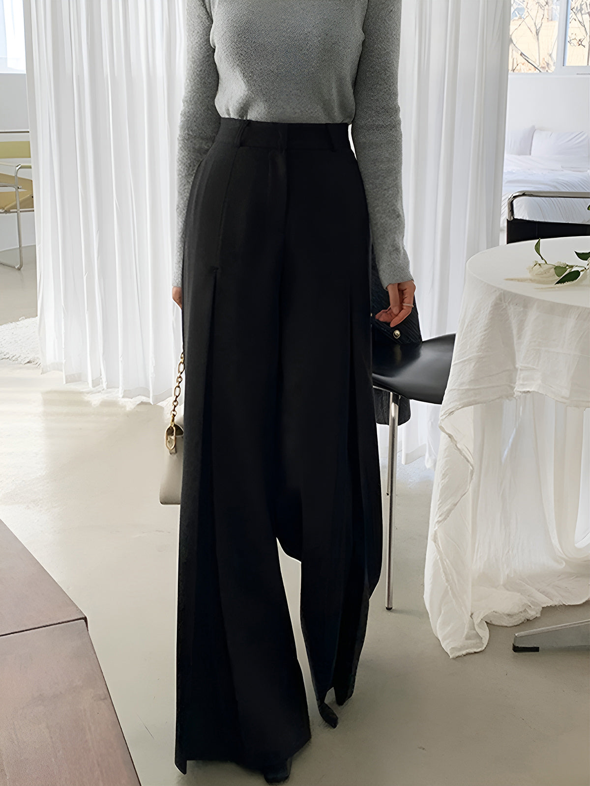 Crown Elara™ | High-Waist Pleated Wide-Leg Trousers